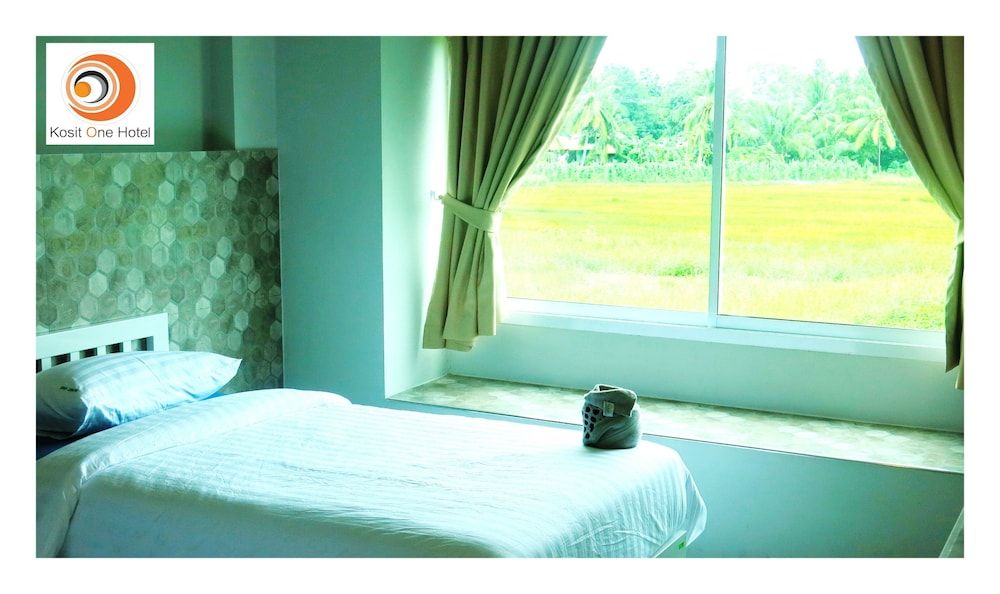 Kosit One Hotel Standard Twin Room, 2 Twin Beds, Hill View 2