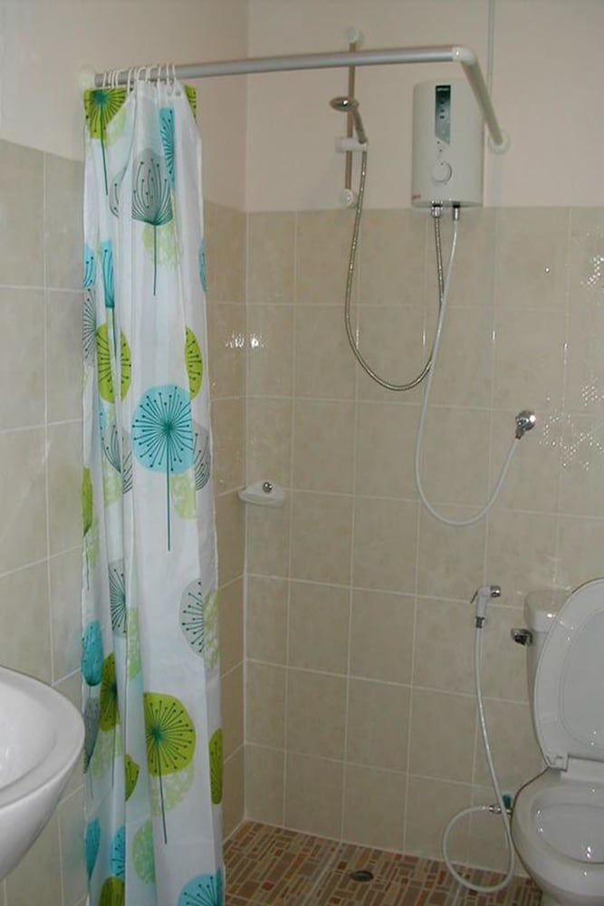 Hua Hin Tour Guesthouse Room 24