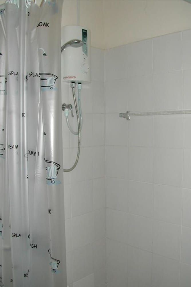 Hua Hin Tour Guesthouse Room 23