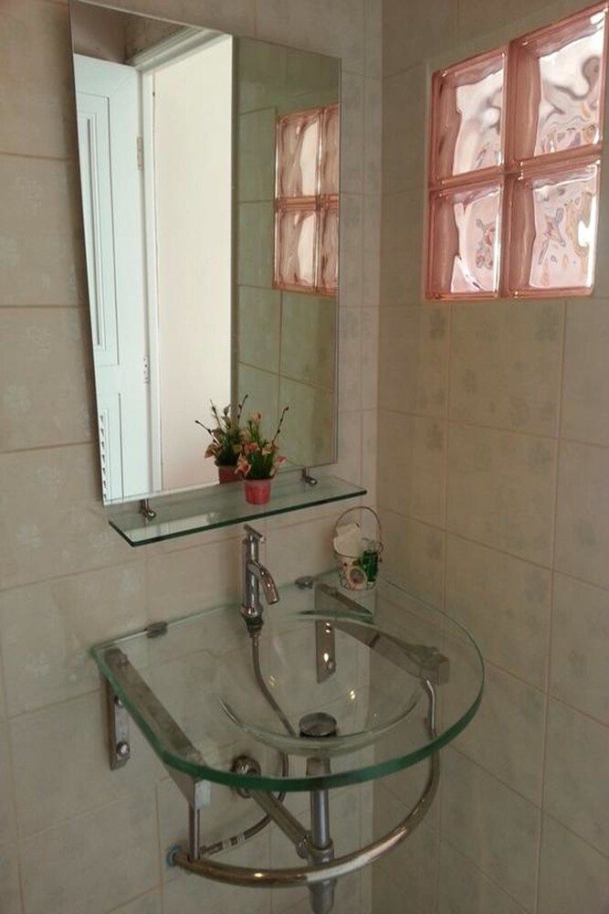 Hua Hin Tour Guesthouse Room 20