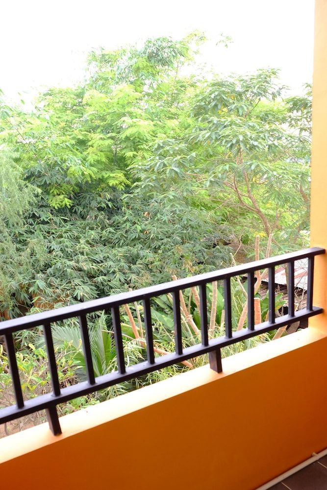 I-Home Residence and Hotel Standard Twin 4