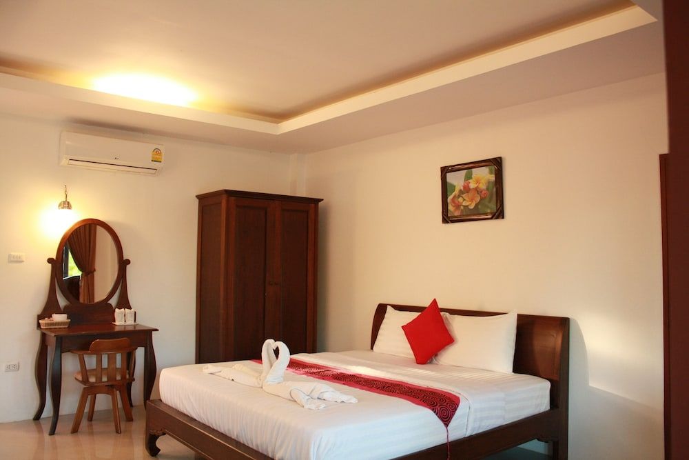 Waterside Resort Three Bedroom Home