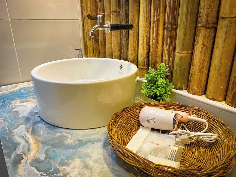 Rapala Rock Wood Resort Grand Deluxe Bungalow 10