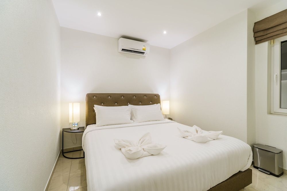 undefined Luxury Pool Villa 52 8