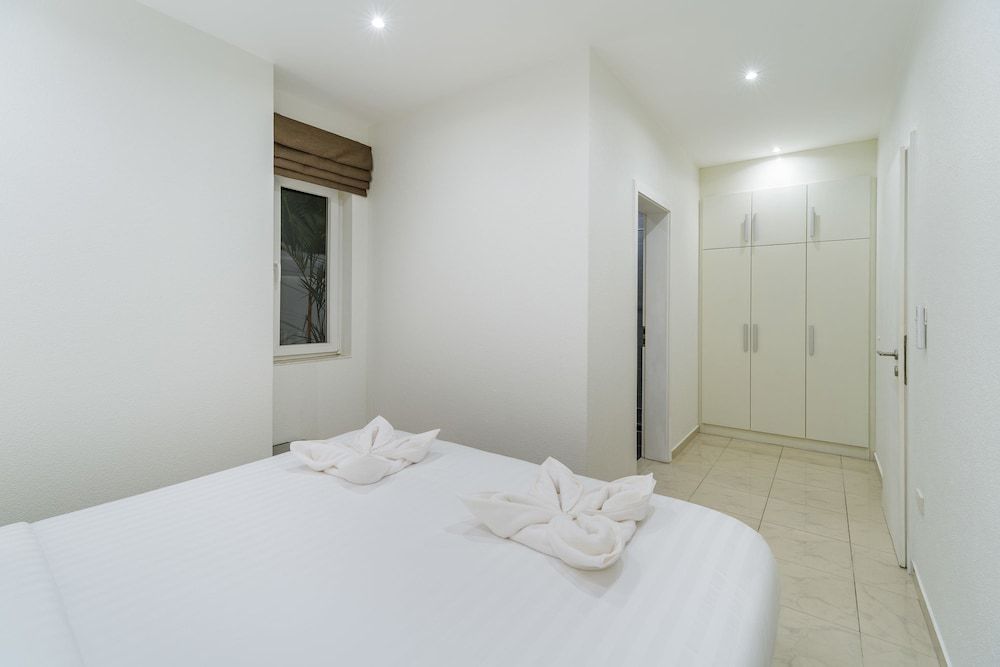 undefined Luxury Pool Villa 52 5