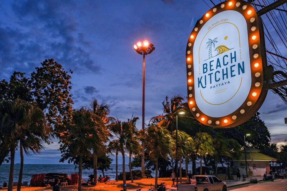 undefined Avalon Beach Resort 9