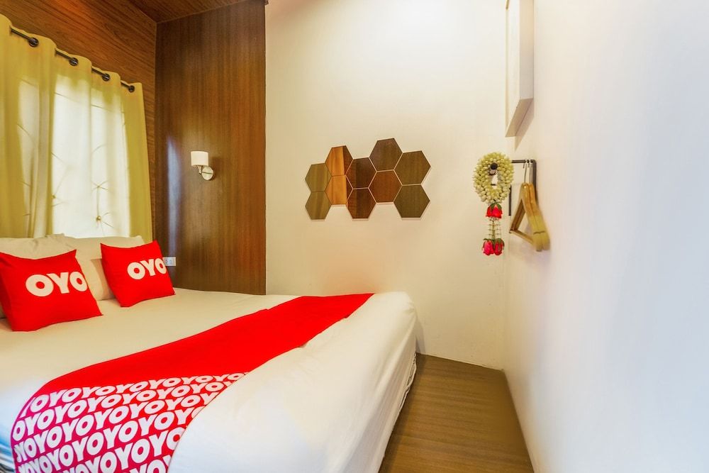 OYO 895 The Onion Hostel Family Room, Shared Bathroom 6