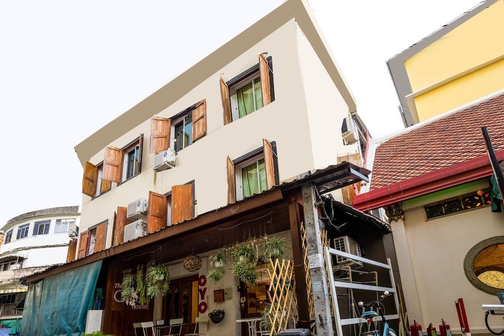 undefined OYO 895 The Onion Hostel 2