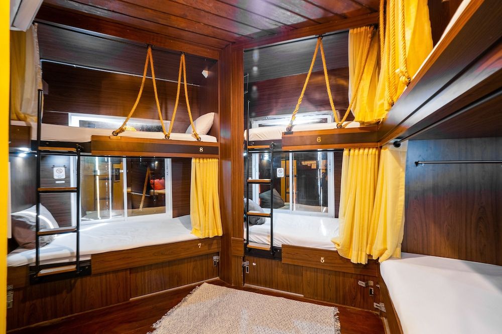 undefined OYO 895 The Onion Hostel 7