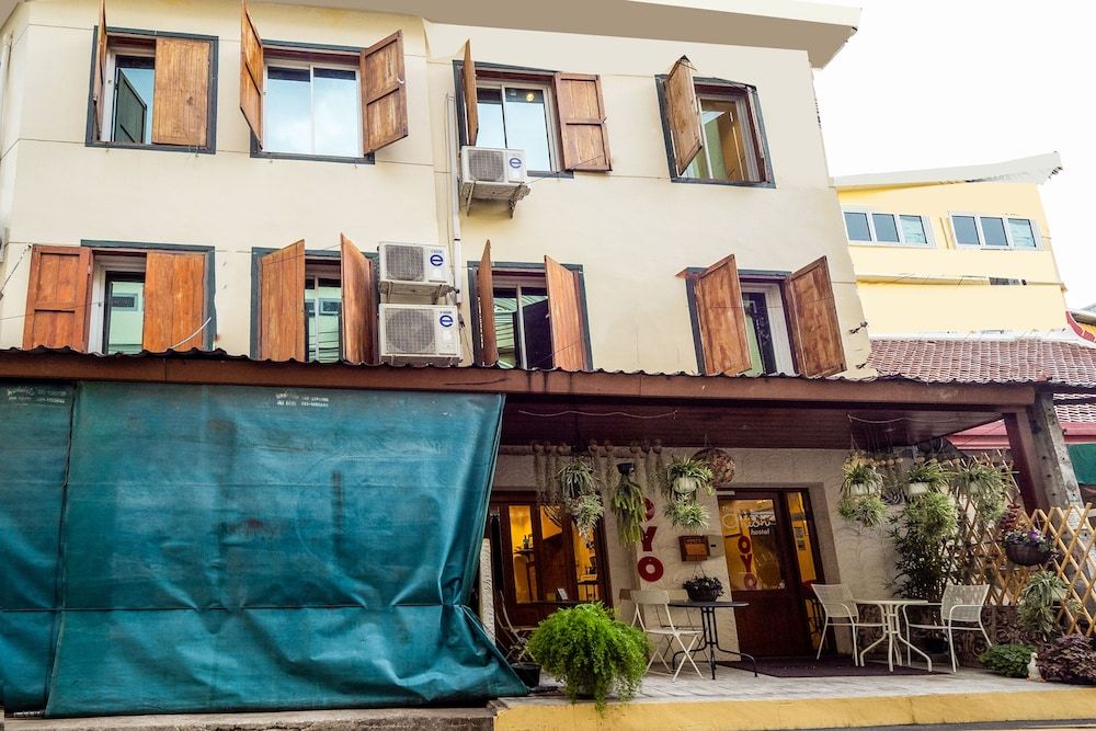 undefined OYO 895 The Onion Hostel 3