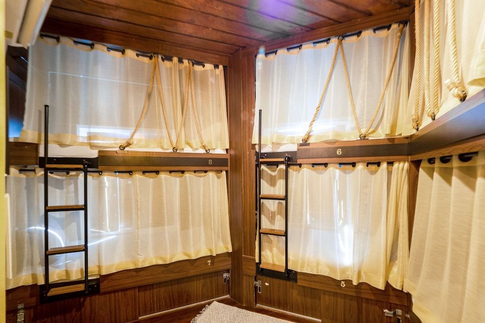 OYO 895 The Onion Hostel Shared Dormitory, Mixed Dorm 22