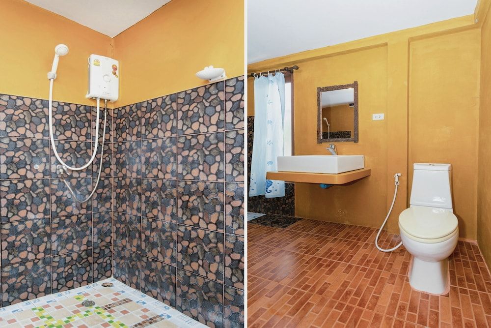 Baanbali Beach Resort Deluxe Double Room 9