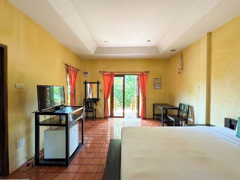 Baanbali Beach Resort Standard Double Room 14