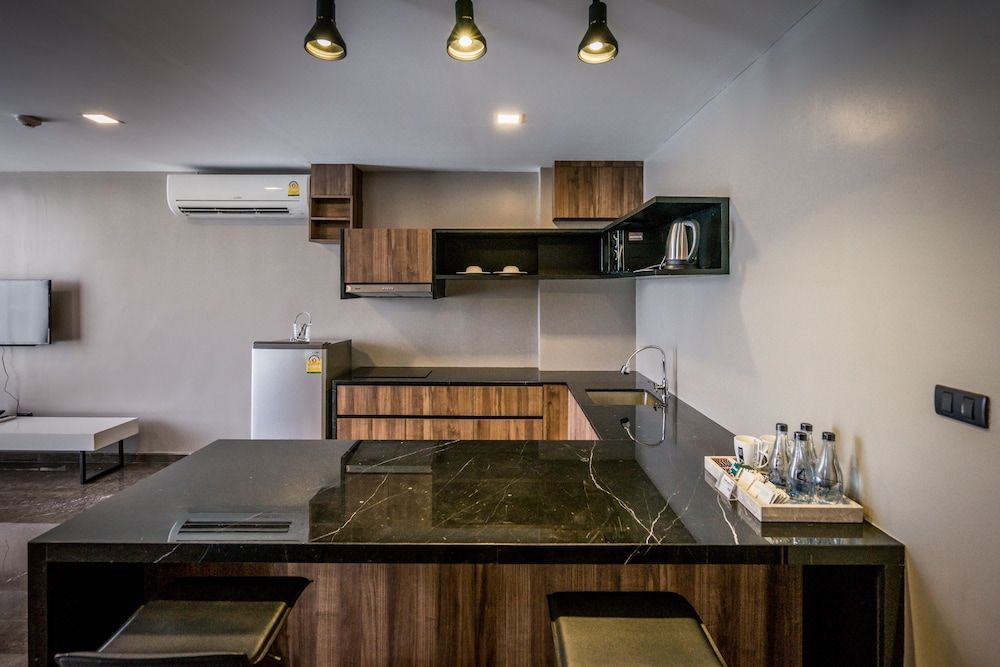 undefined Onix Hotel Bangkok 10