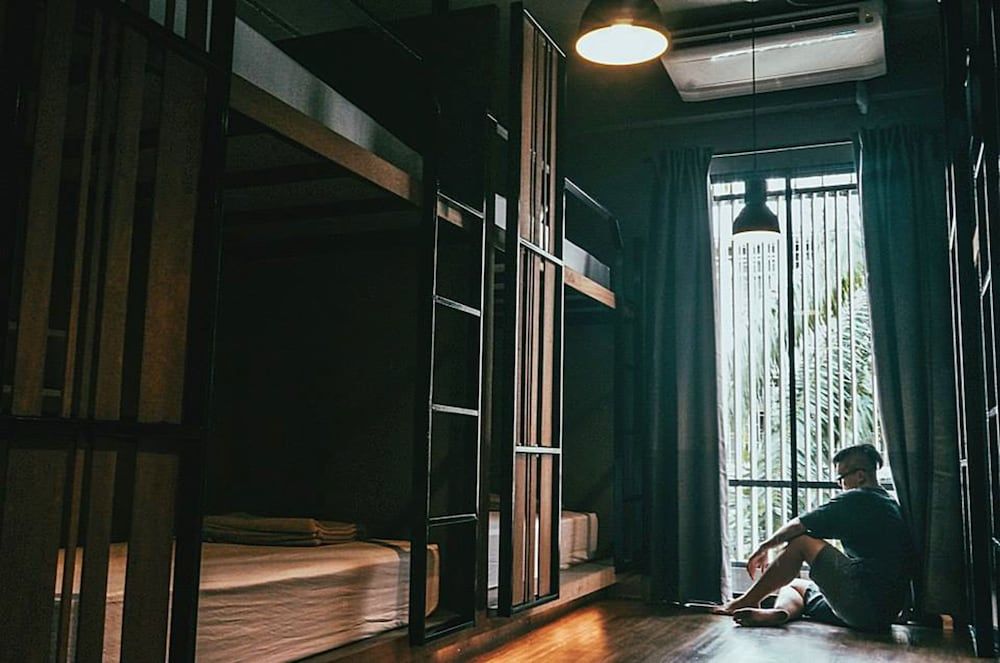 Cloudy Hostel 10-Bed Mixed Dormitory Room 4