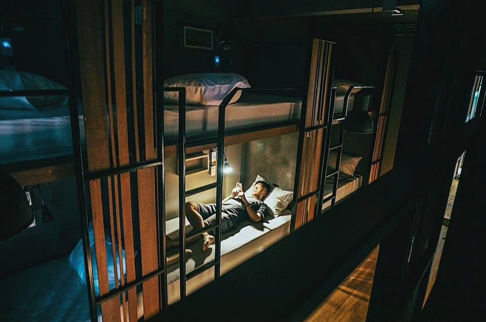 Cloudy Hostel 10-Bed Mixed Dormitory Room 5