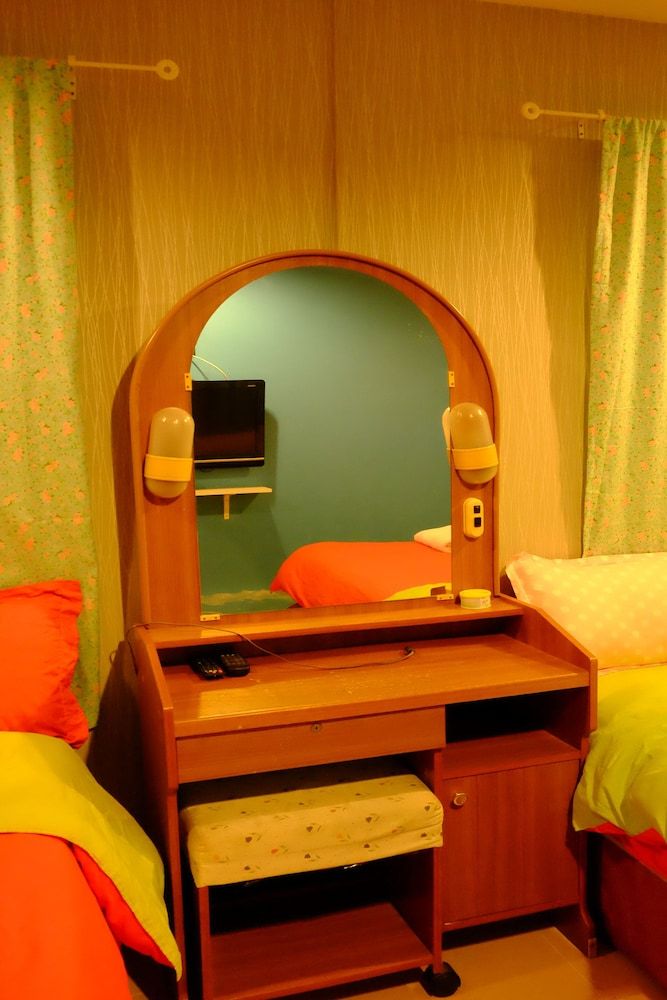 Kaikatak Resort Family Room 4