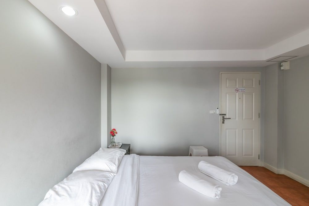 Resortel Lat Phrao 91 Standard Room 4