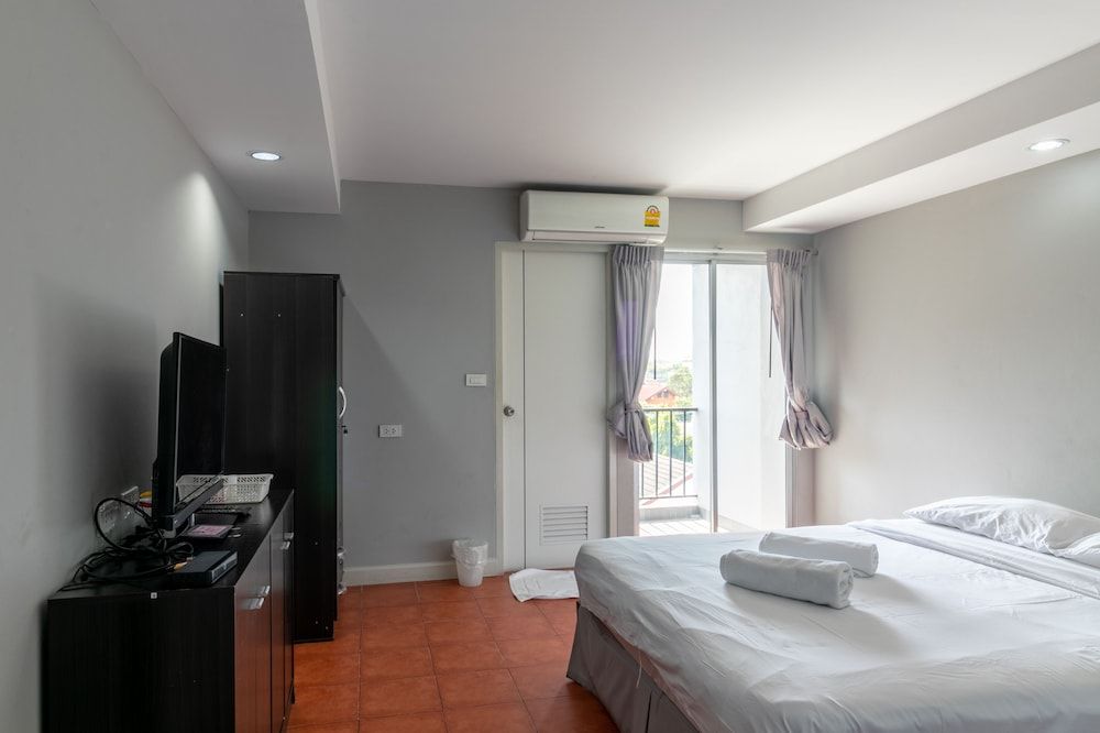 Resortel Lat Phrao 91 Standard Room 12