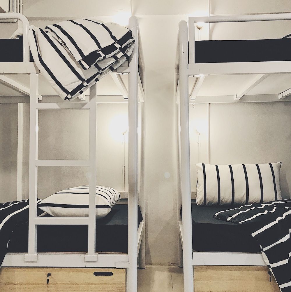 undefined Beige Poshtels - Hostel 5