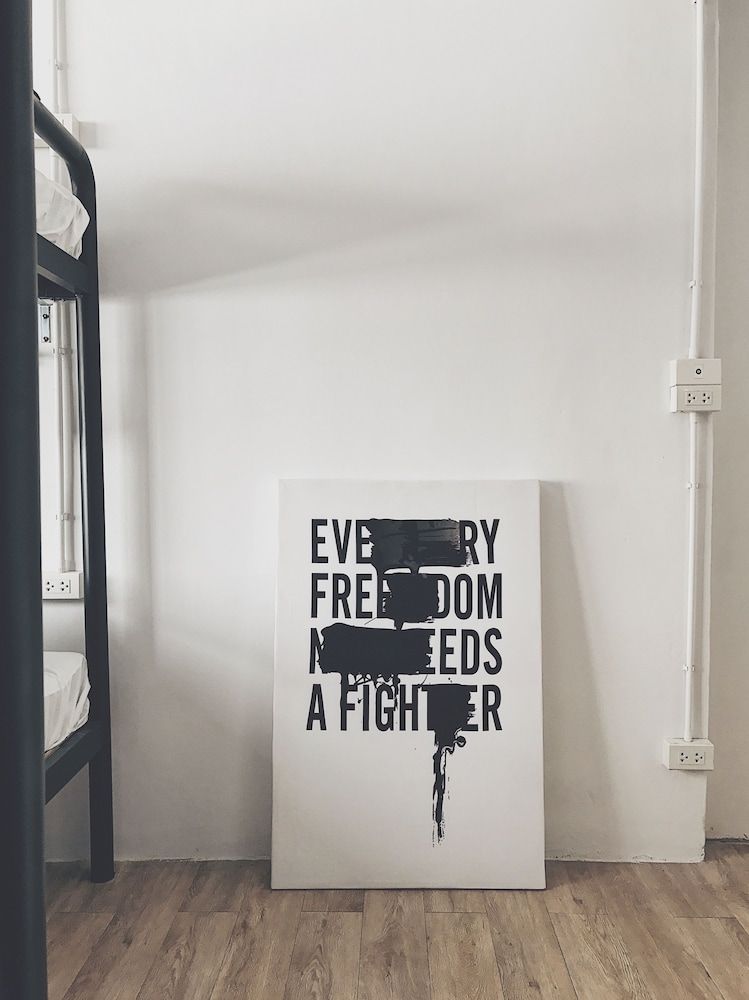 Beige Poshtels - Hostel Bunk Bed in Mixed Dormitory Room 2