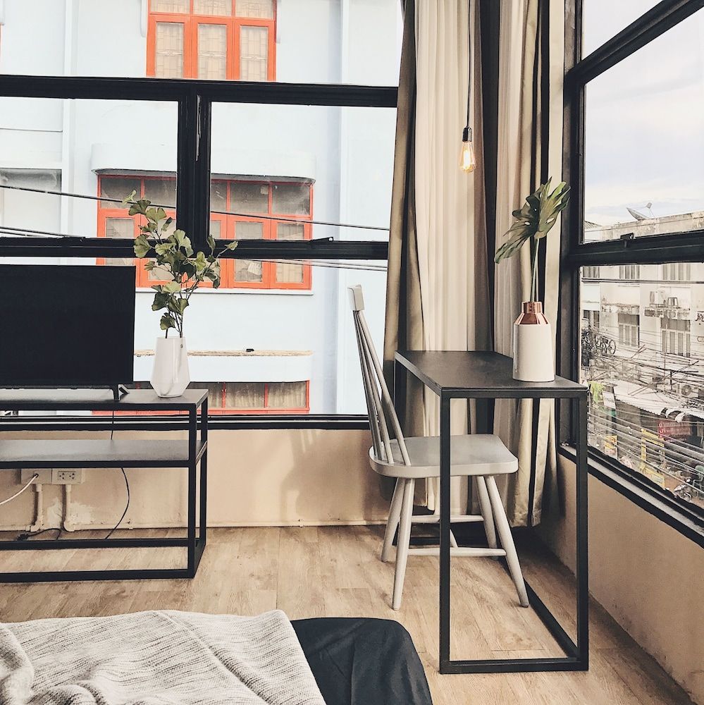 Beige Poshtels - Hostel Deluxe Double Room 29