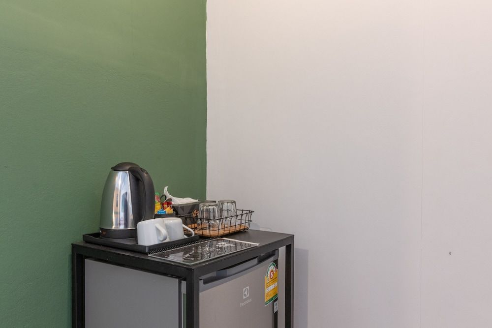 Beige Poshtels - Hostel Deluxe Double Room 22