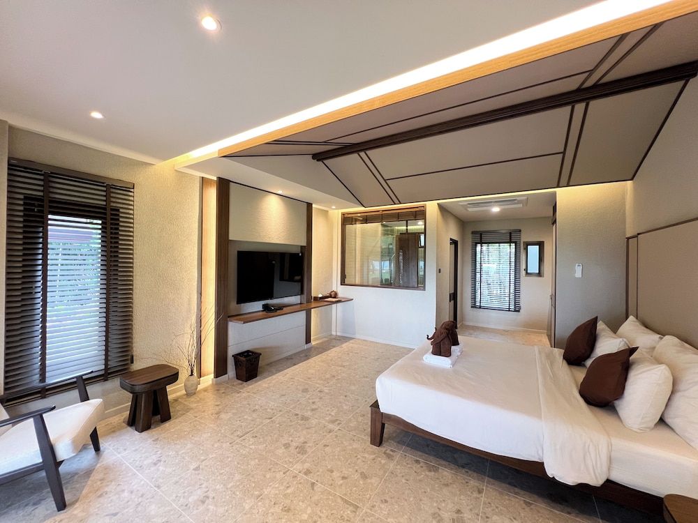 Villa, 1 King Bed, Beachfront