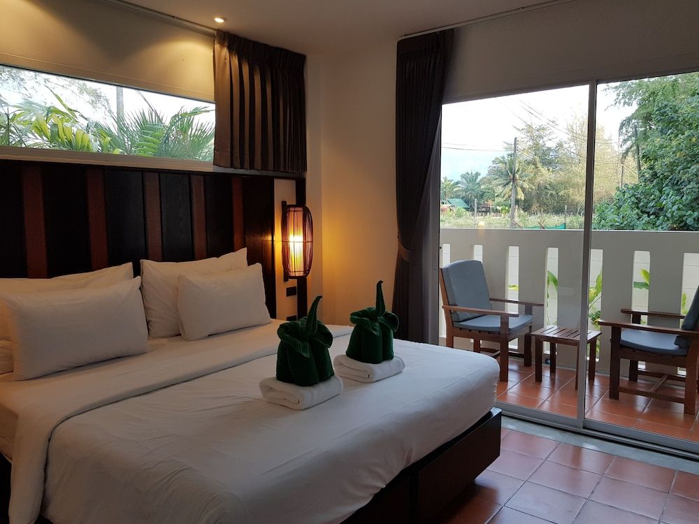 AYARA VILLAS KHAOLAK Family Duplex, 2 Bedrooms, Patio 3