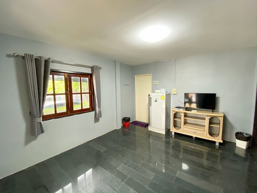 Natthapon Resort Family Villa 6