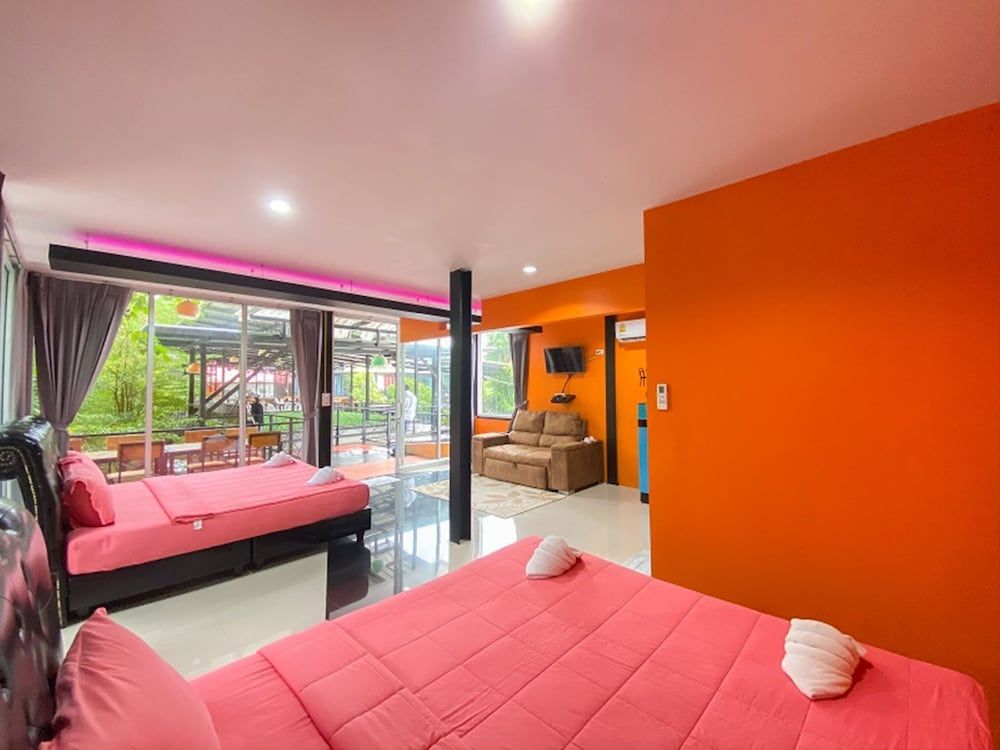 Natthapon Resort Family Room 5