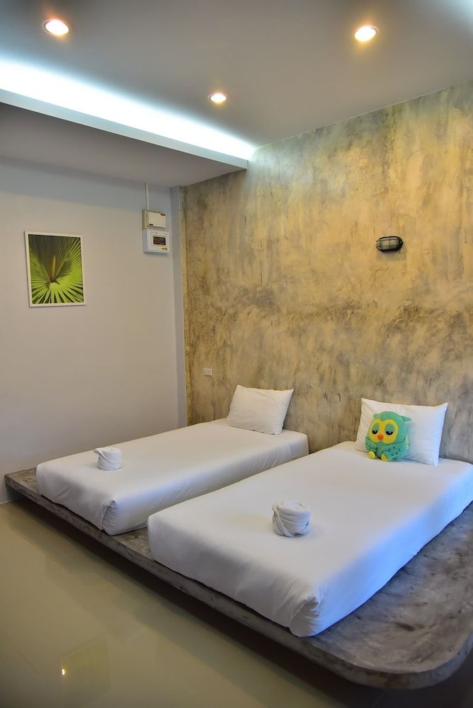 Lullaby Boutique Resort Standard Twin Room 2