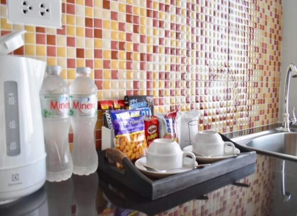 Isayarada Apartment Standard Room 4