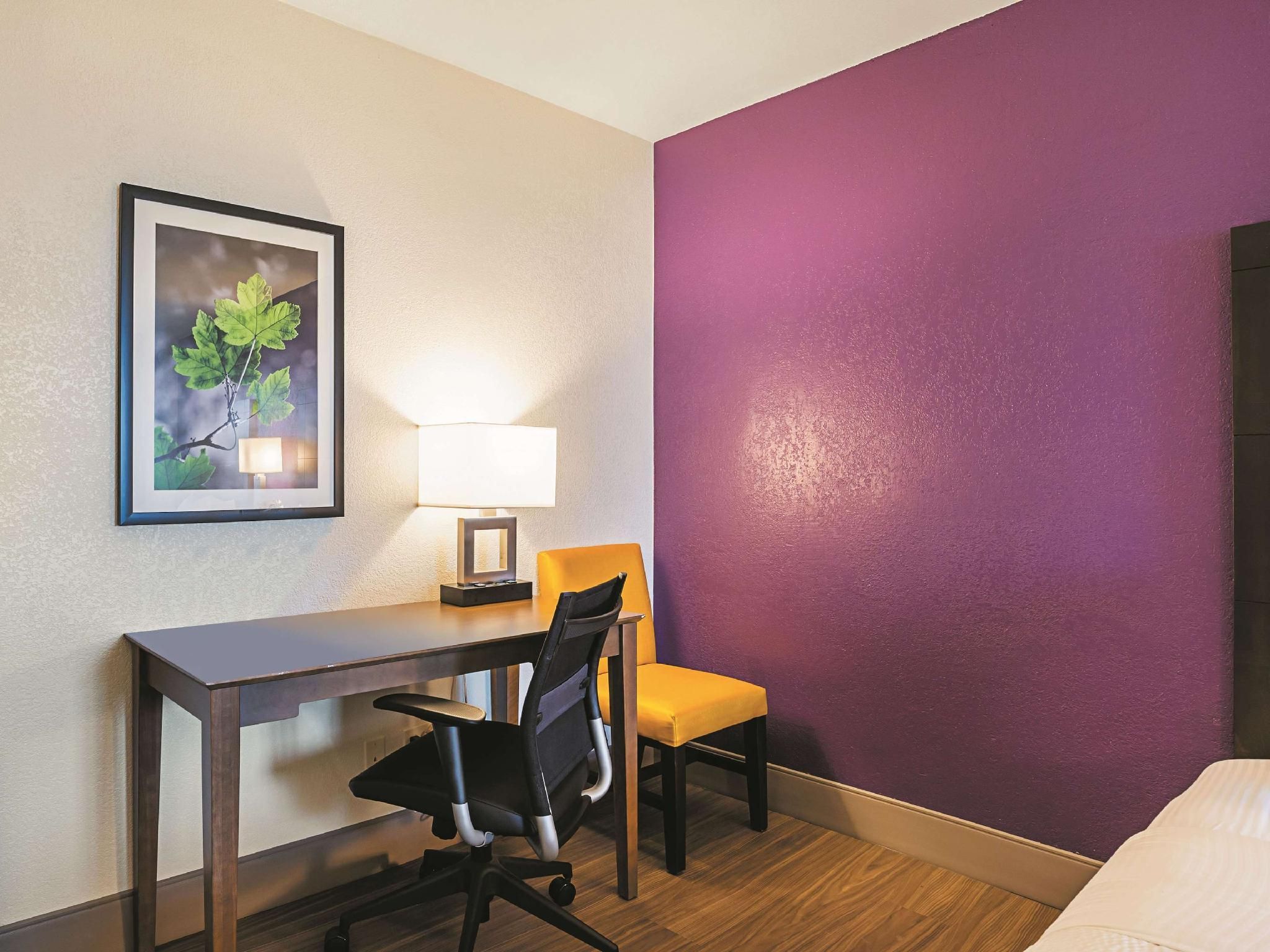 2 Double Beds, Mobility Accessible Room, Bathtub w/Grab Bars, Non-Smoking