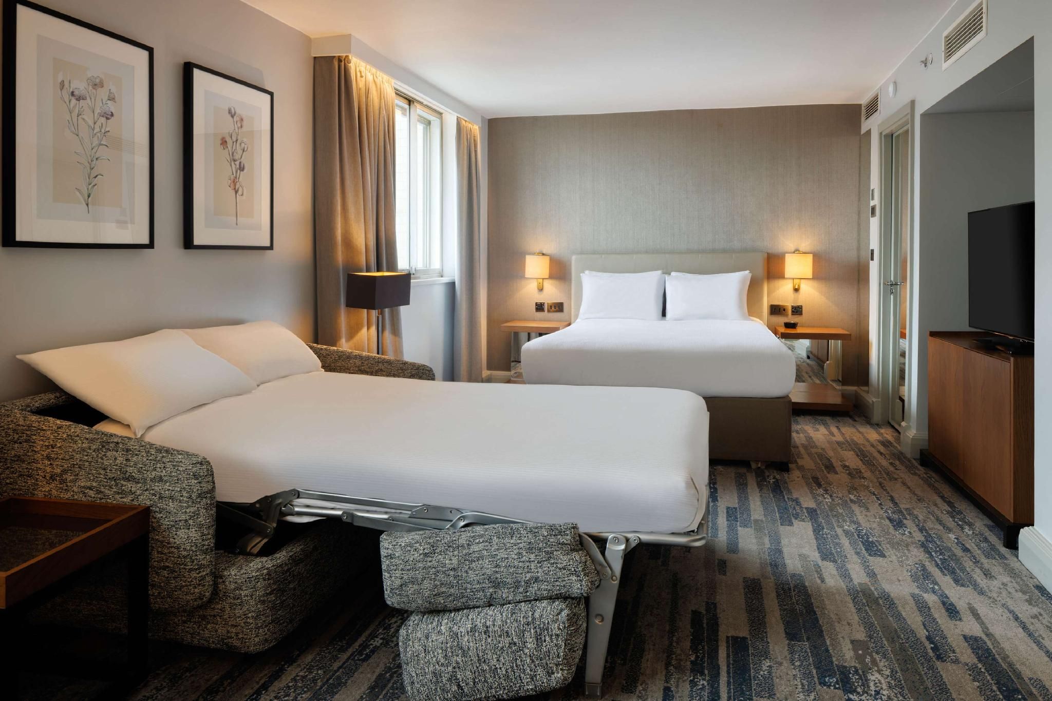 Family Suite For 2 Adults And 3 Kids