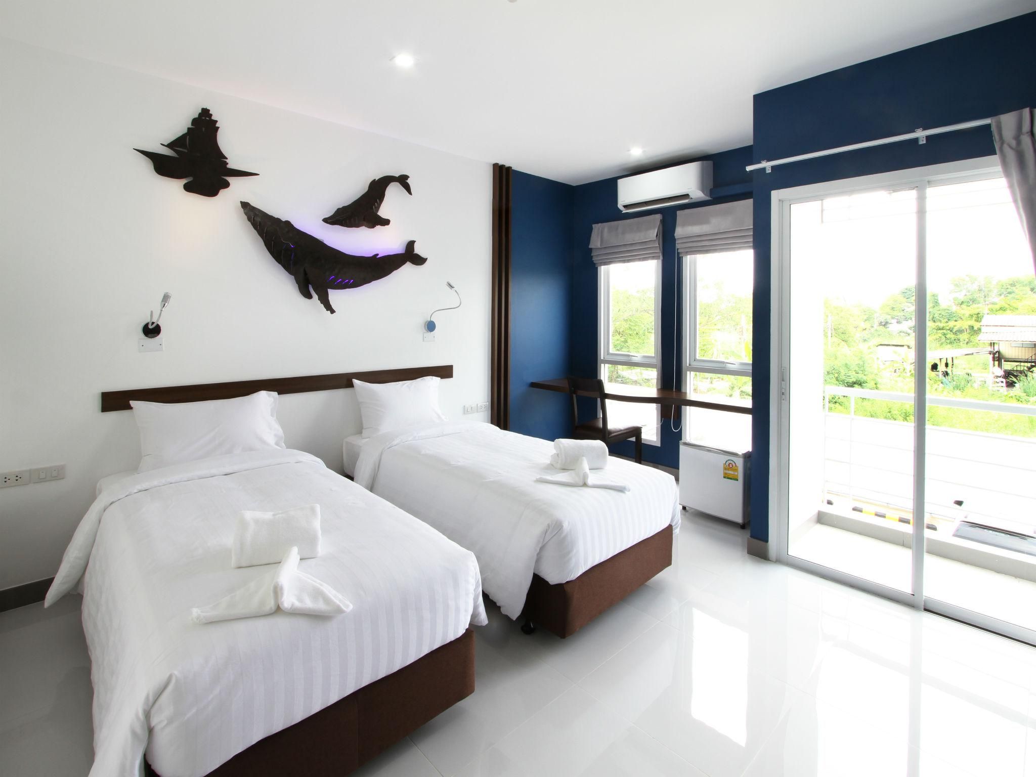Standard Twin Bed