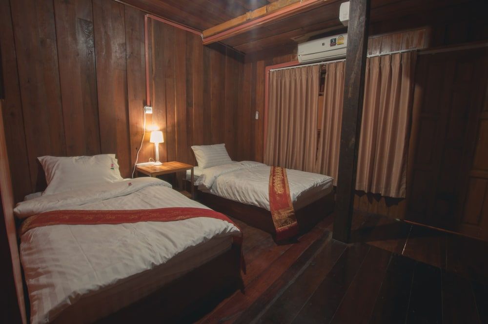 The History Cafe' & Guesthouse Standard Twin Room 5