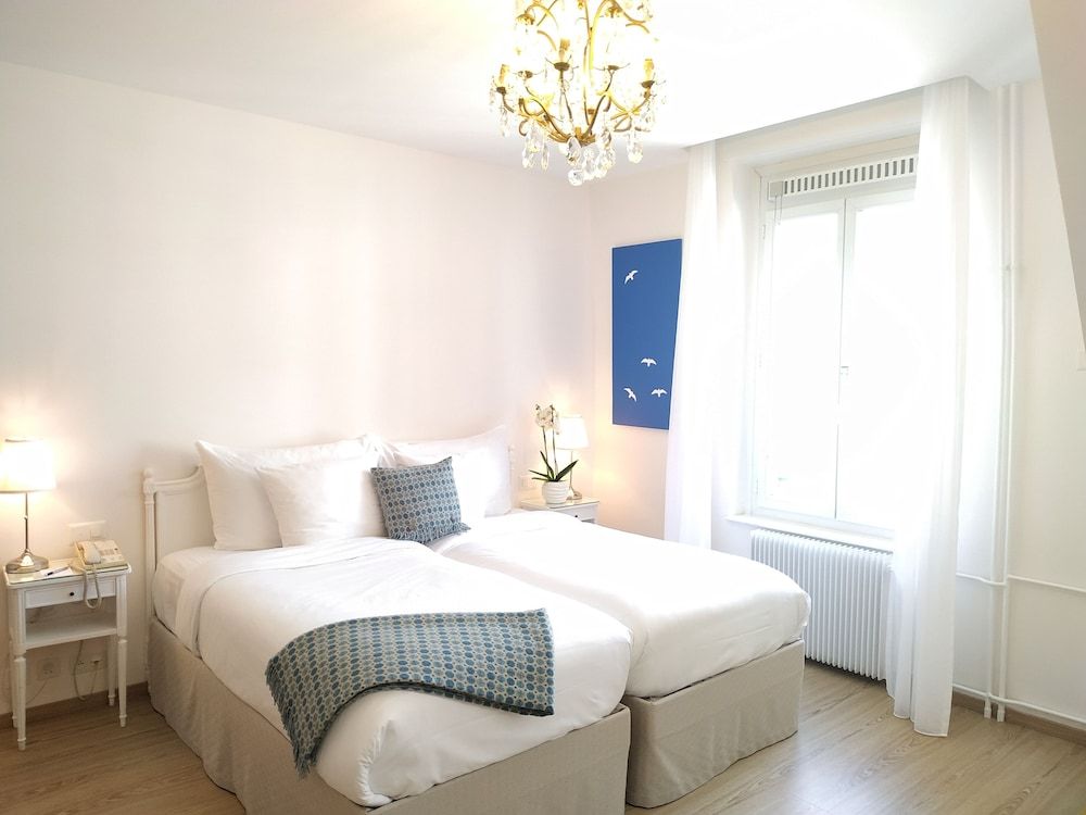 Hotel Eden Palace Au Lac Standard Double Room 2