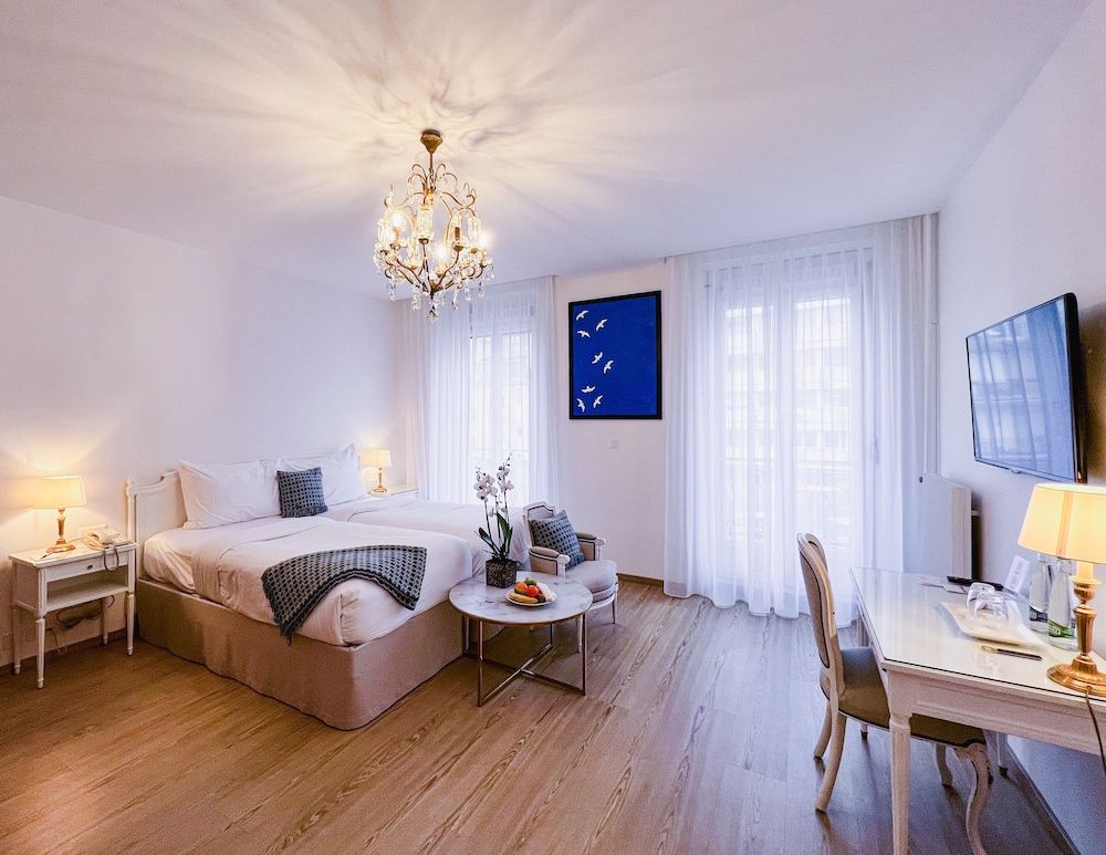 Hotel Eden Palace Au Lac Standard Double Room 3