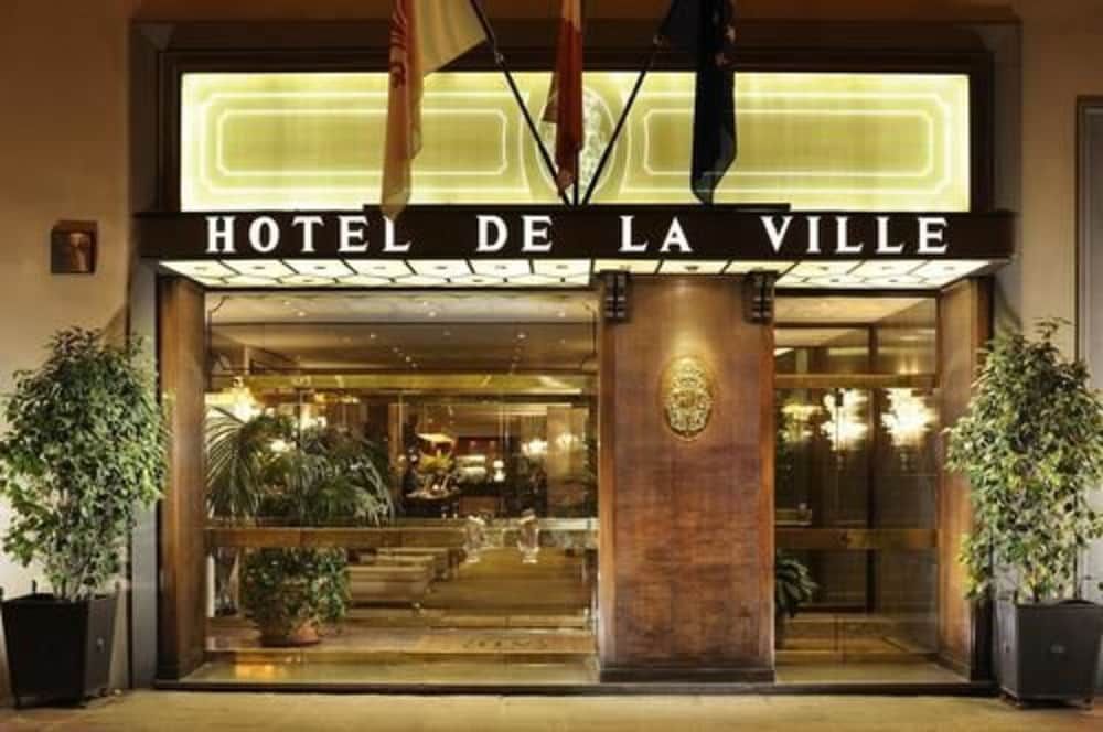 undefined Hotel De La Ville