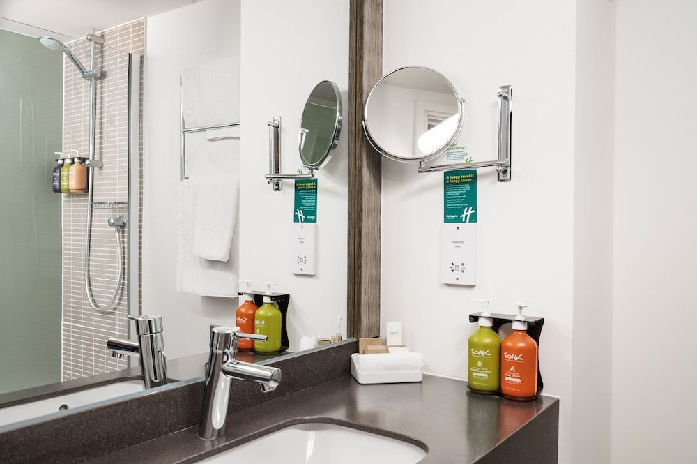 Holiday Inn Leeds Garforth by IHG