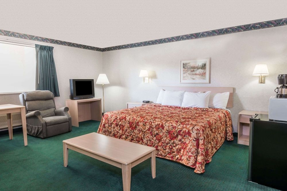 Suite, 1 King Bed