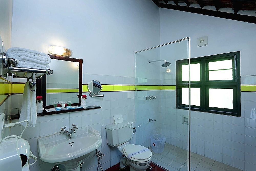 Nihara Resort & Spa Superior Room 3