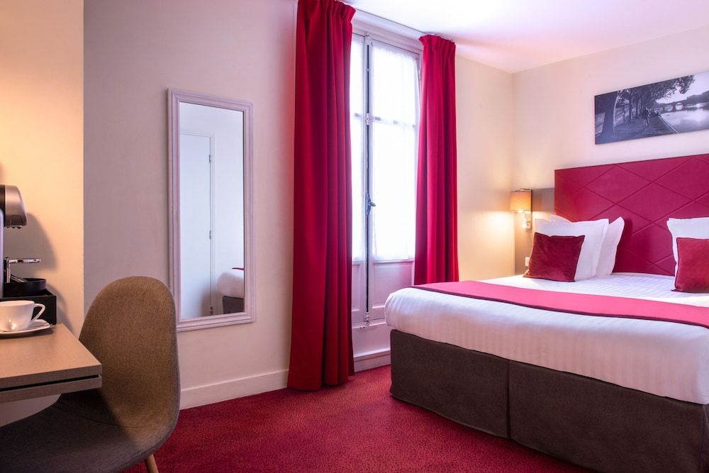 Hotel Aston Standard Double Room 4