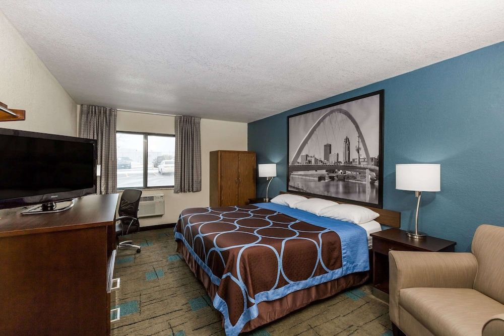 Room, 1 King Bed, Non Smoking
