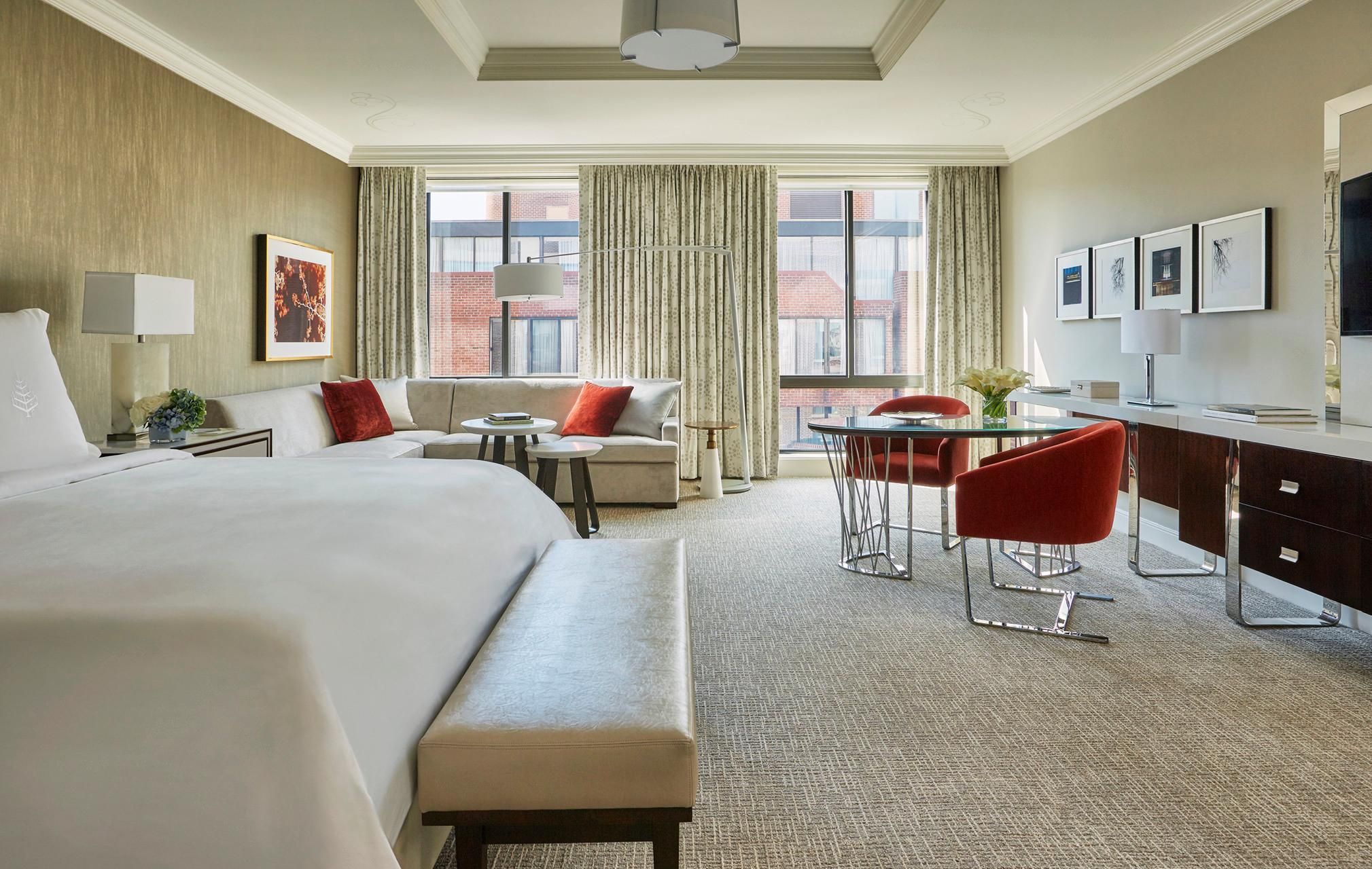 Grand Premier Room with King Bed