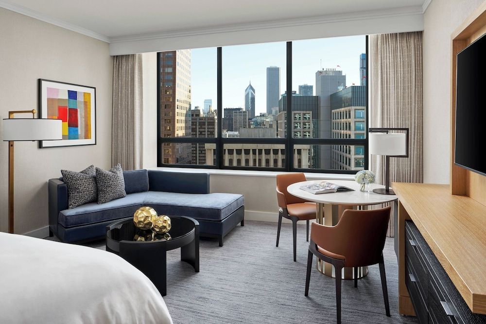The Ritz-Carlton, Chicago Room, 2 Double Beds, City View (Mobility Accessible, Roll-In Shower) 5