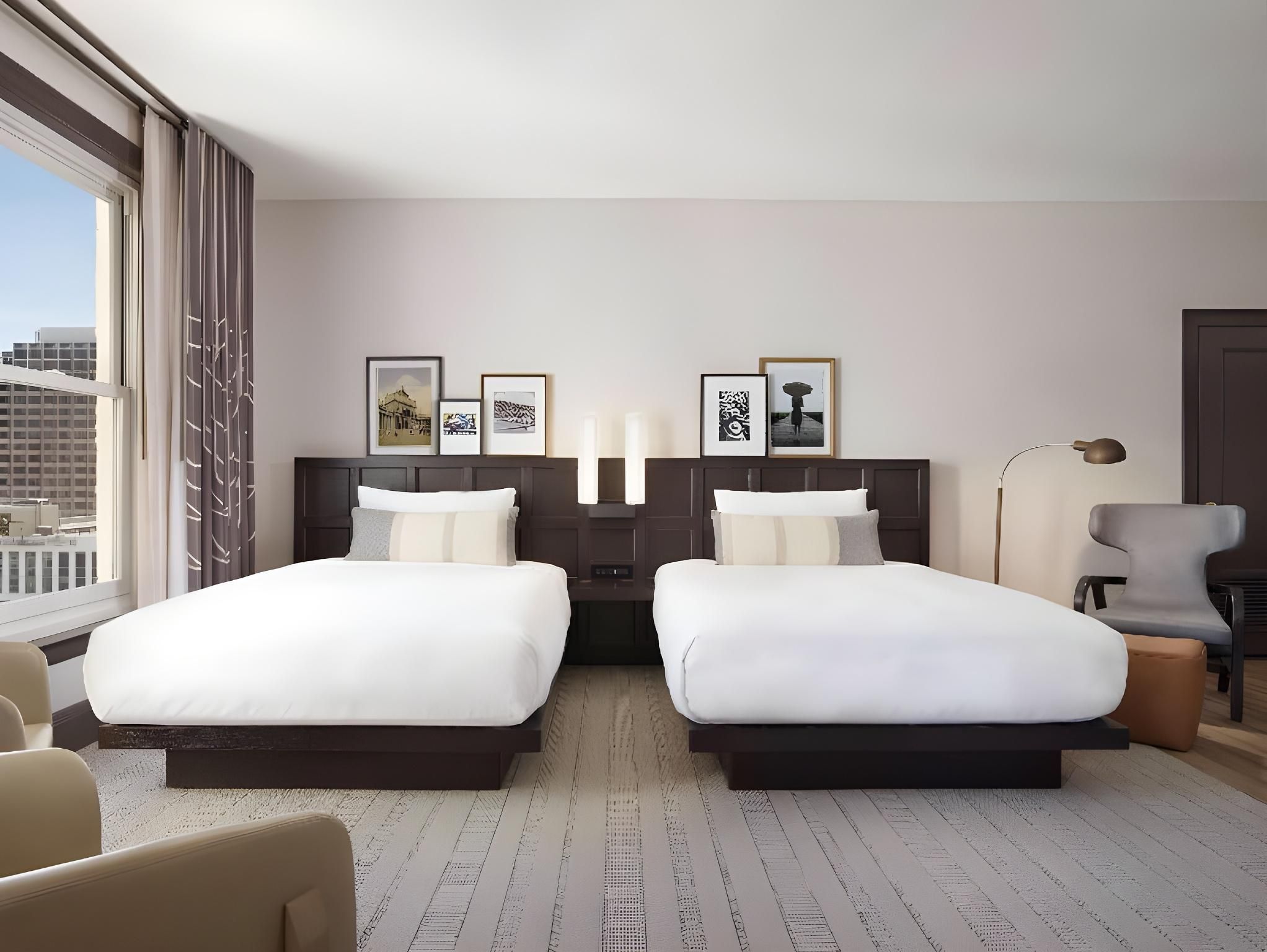 Junior Suite 2 Queens