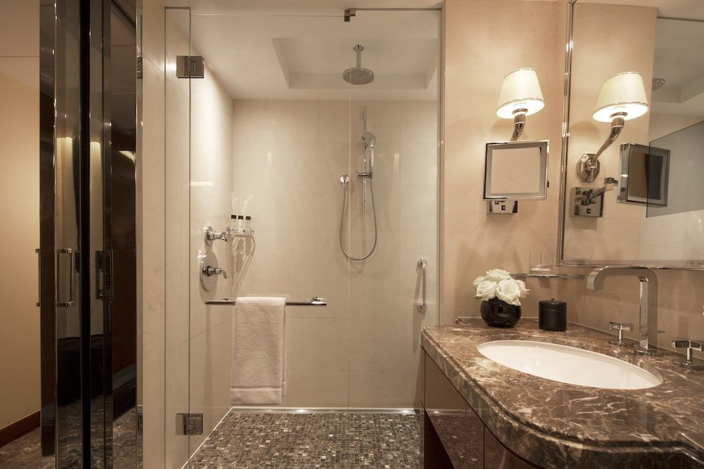 Superior Room, 1 King Bed