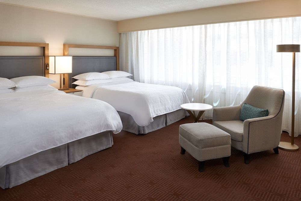 undefined Sheraton Ottawa Hotel 3